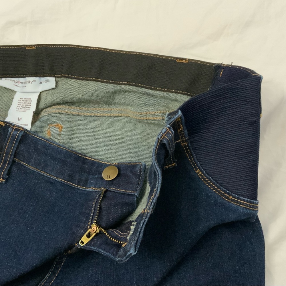 Liz Lange For Target Maternity Jegging Jeans 
Size Medium Stretch Side Panels - Picture 6 of 13